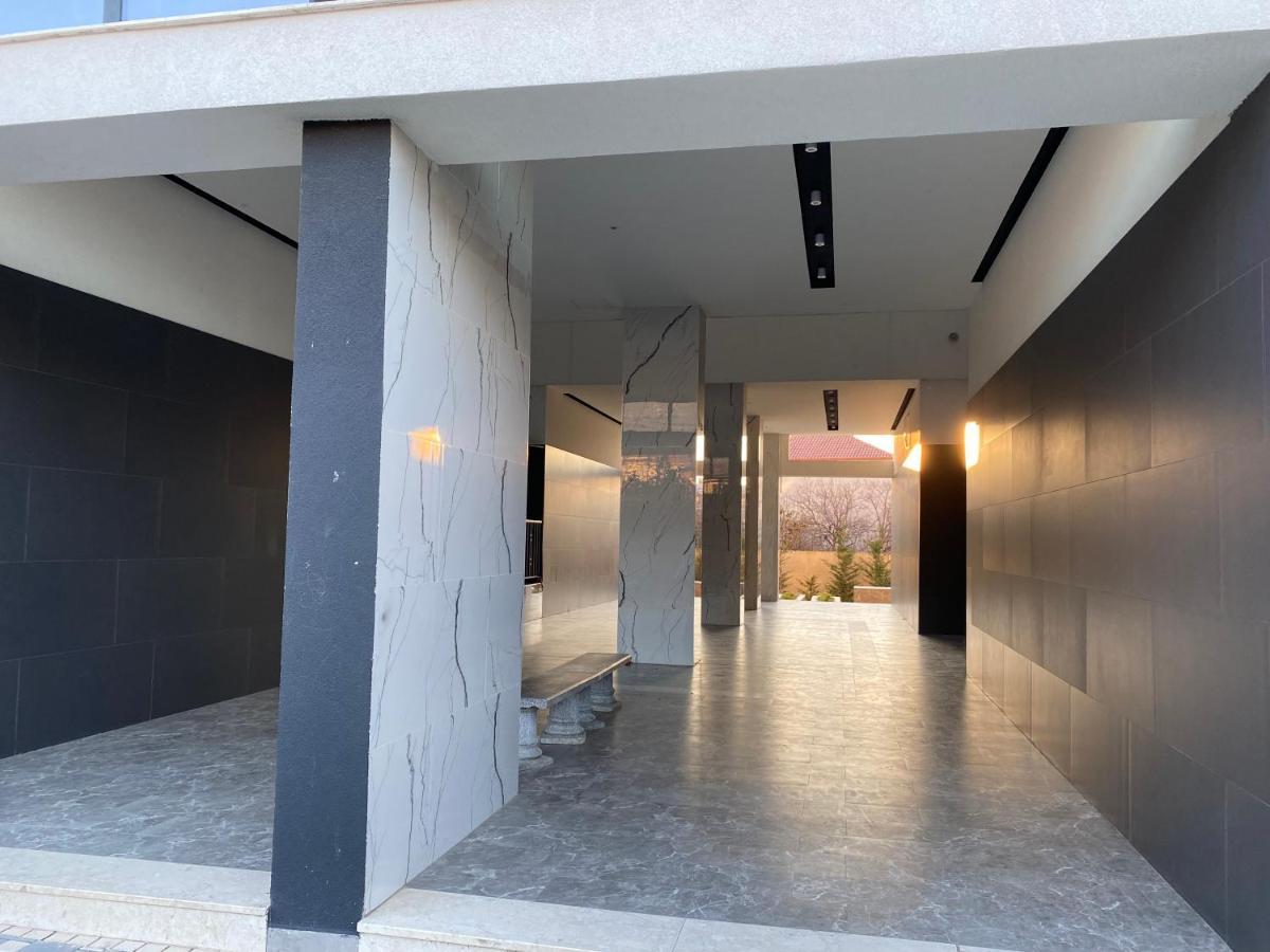 Apartament Jon'S Duplex Tirana Zewnętrze zdjęcie